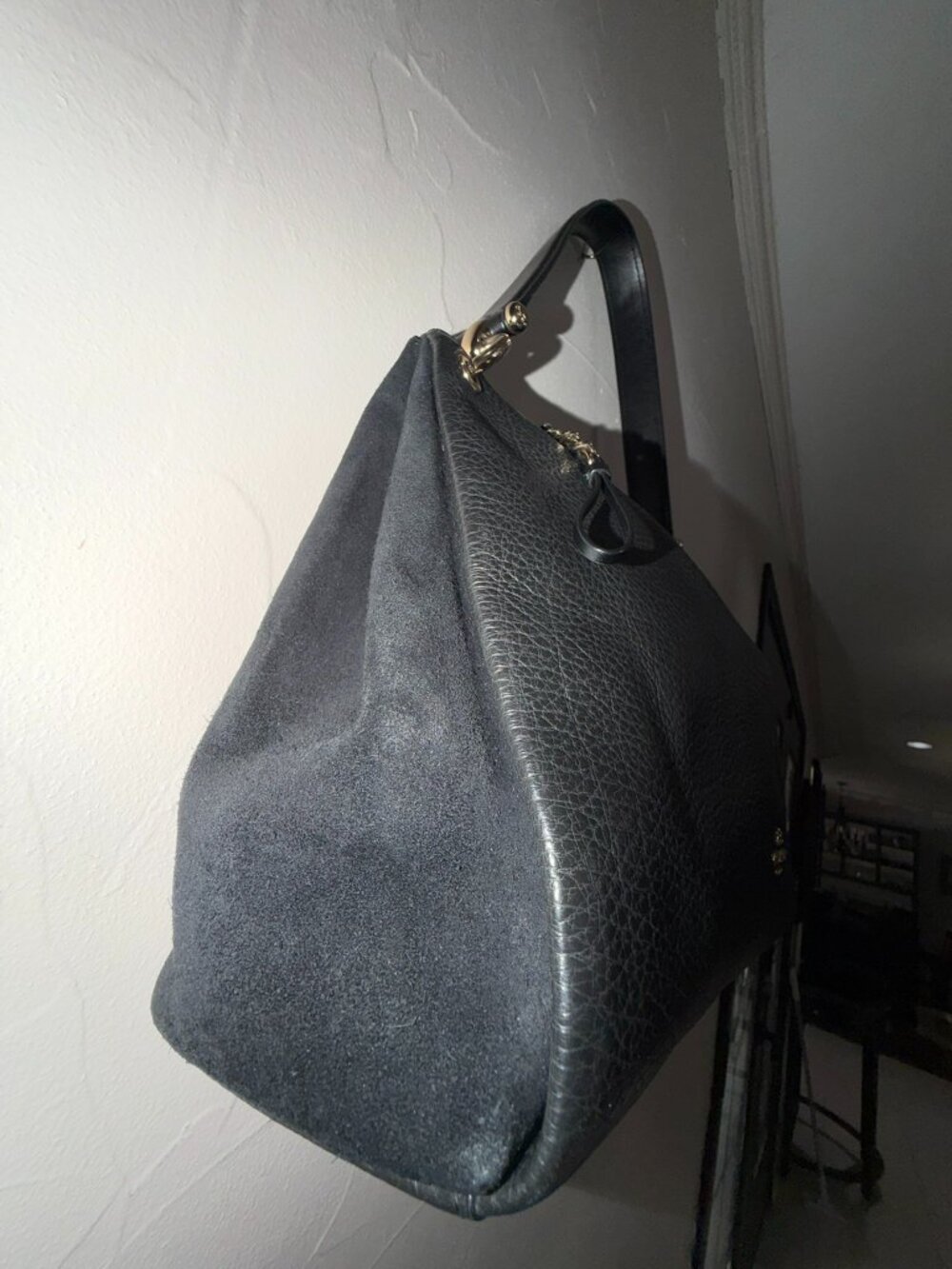 Coach Mia Shoulder Bag - Picture 3 of 10